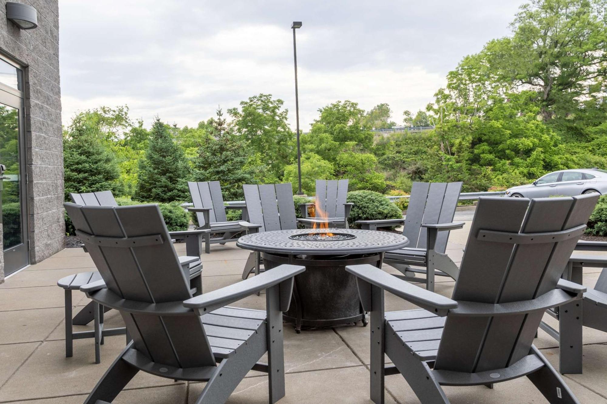 Hampton Inn & Suites North Huntingdon-Irwin, Pa Exteriör bild